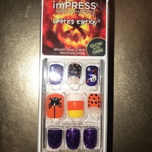 imPRESS Press-On Manicure Halloween Edition